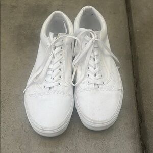 Vans White Sneakers Classic Low-Top Design